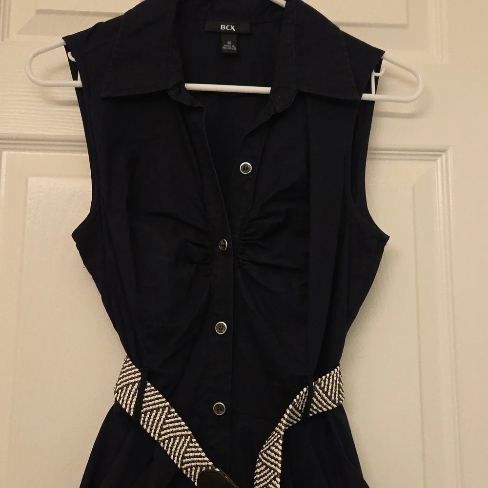 BCX Navy Sleeveless Button Up Dress with Belt Size M - Picture 5 of 10